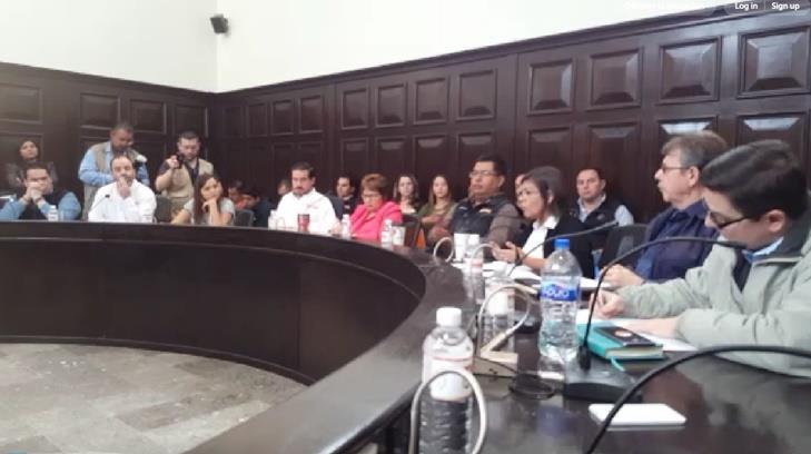 Cabildo de Hermosillo sesiona para votar propuesta de alumbrado público