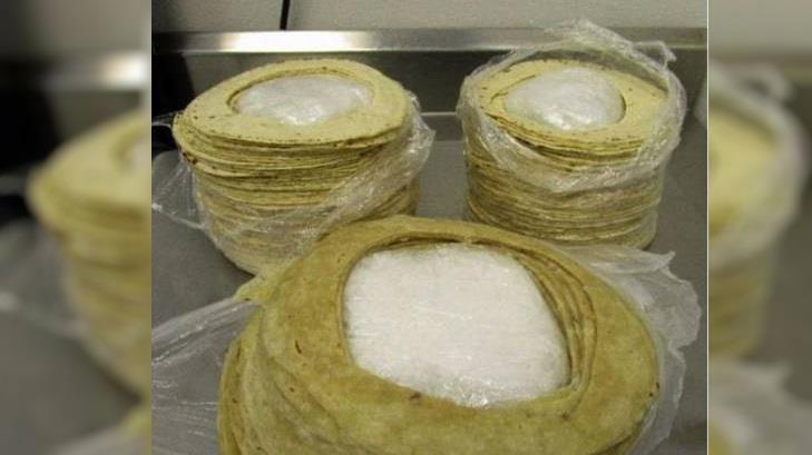 Cargaba con tortillas rellenas de metanfetamina