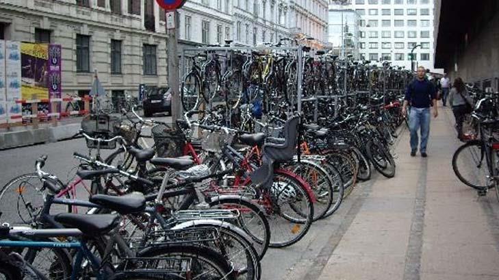 Hay más bicicletas que automóviles en Copenhague