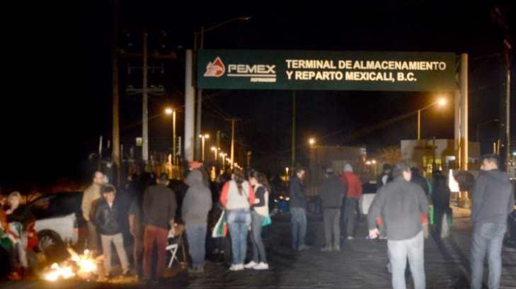 Baja California alcanza situación crítica por bloqueos: Pemex
