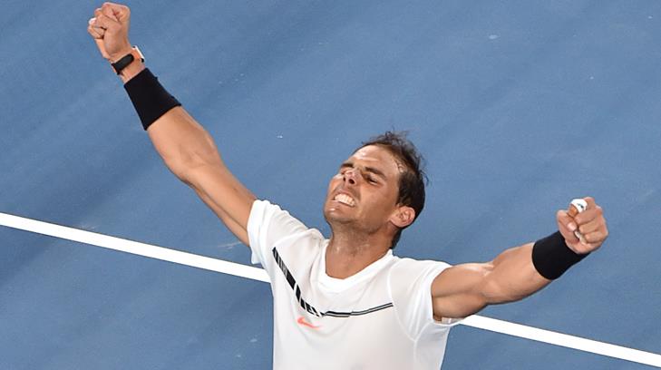 Rafael Nadal mantiene paso y avanza en Abierto de Australia