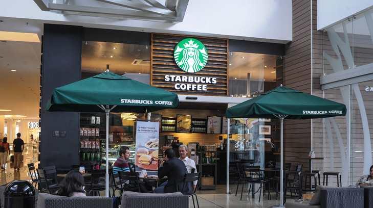 Eleva Starbucks 5% sus precios