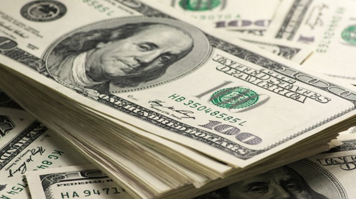 El dólar inició la semana en 20.15 pesos por unidad en ventanillas bancarias