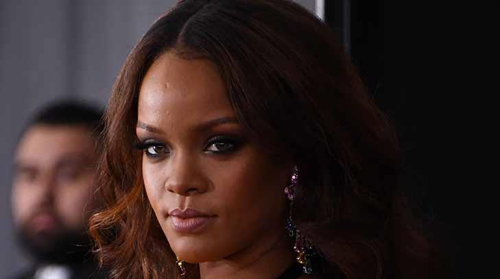 Harvard reconoce labor humanitaria de Rihanna