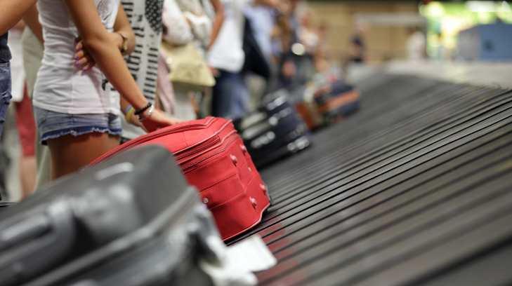 Diputados reciben minuta para indemnizar pérdida de equipaje en aeropuertos