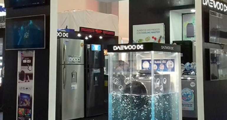 Estudiantes mexicanos ganan concurso de diseño con refrigerador y lavadora ‘inteligentes’