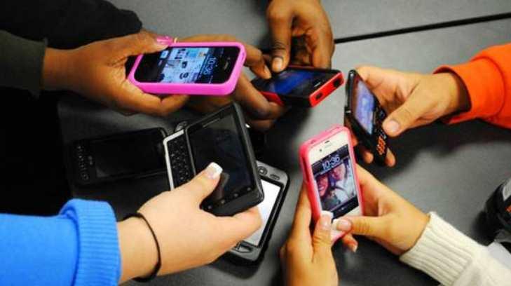 Revo Sonora lanza reto para reducir el uso de redes sociales