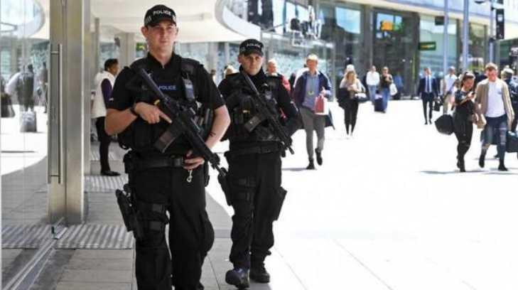 Reino Unido disminuye alerta terrorista