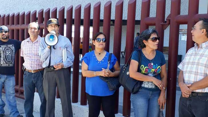 Ciudadanía Activa protesta contra el incremento al agua en juzgados de Hermosillo
