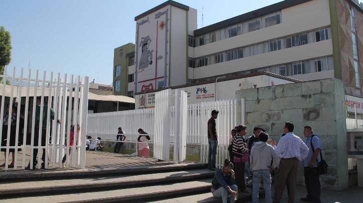 Tras peregrinar por varios hospitales públicos, mujer embarazada muere por Covid en Oaxaca