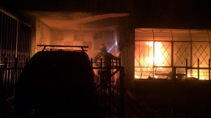 Mueren 9 integrantes de una familia en un incendio en Guadalajara
