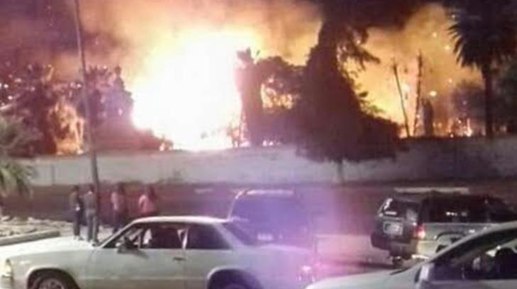 Voraz incendio en panteón San Fernando, en Guaymas, acabó con 16 palmeras