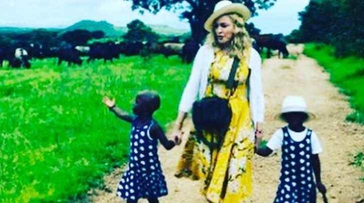 Madonna llena su Instagram con imágenes de sus gemelas
