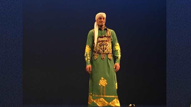 Mohamed Ghareeb, bailarín de danzas egipcias, se presenta en el Festival del Pitic