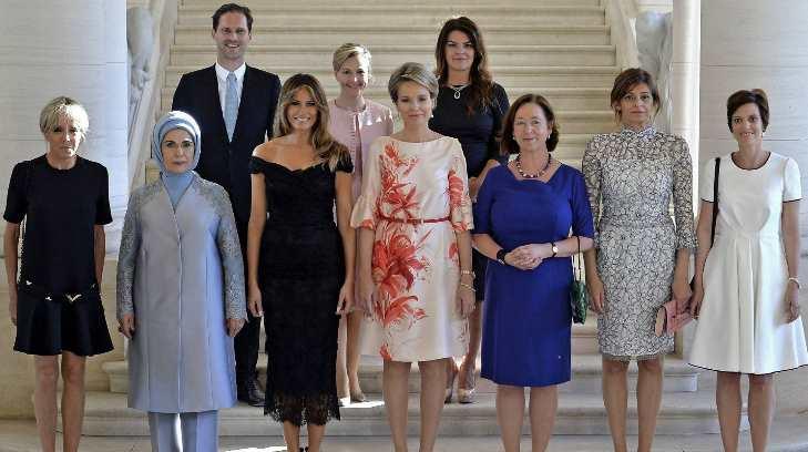 Esposo del primer ministro de Luxemburgo posa con primeras damas