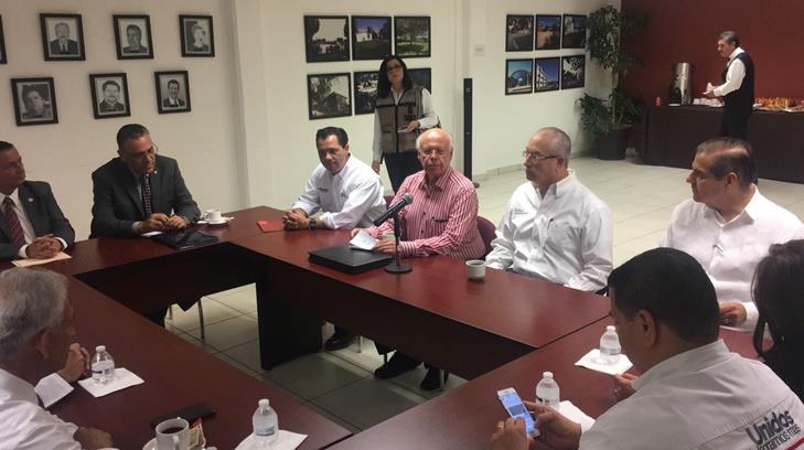 José Narro sostiene encuentro de trabajo con autoridades de Salud y educativas de Sonora
