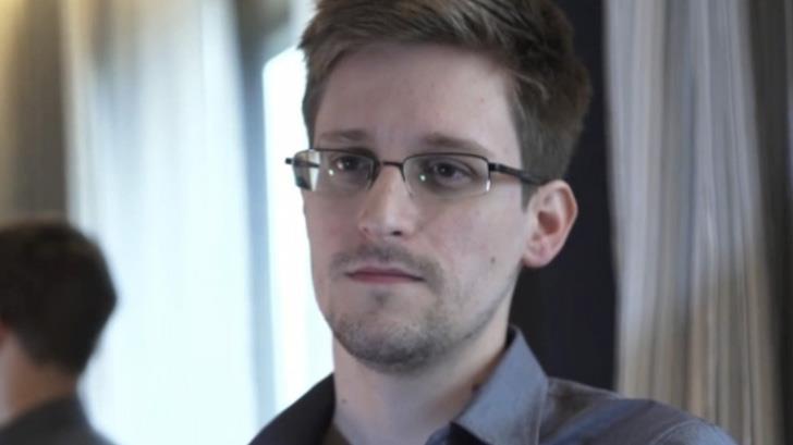Espionaje, crimen contra el público: Edward Snowden