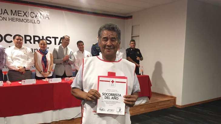 José María Pérez fue nombrado Socorrista del año por su trayectoria en Cruz Roja