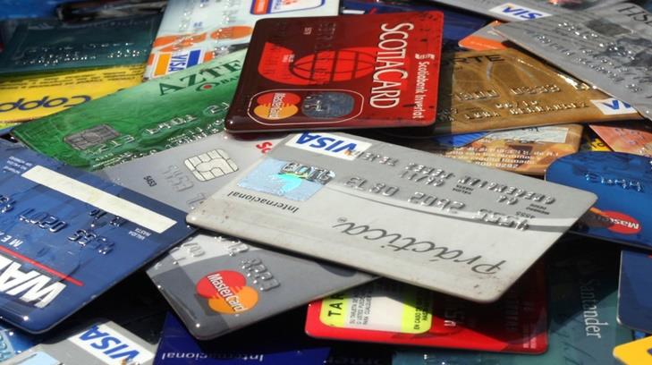 El costo de tarjetas de crédito aumentarán hasta 2.5%: Condusef