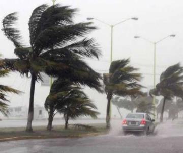 Suspenden clases presenciales en Sinaloa por huracán Enrique
