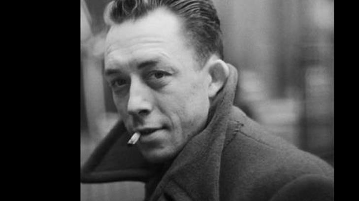 Maluma provoca que Albert Camus sea más buscado en Internet