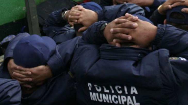Militares aclaran caso de policías detenidos en Nogales
