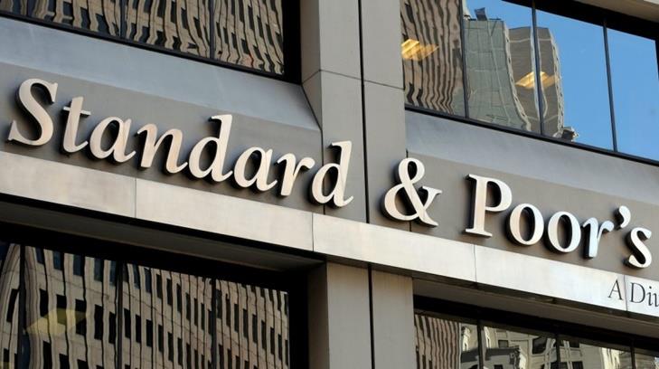 Standard & Poors Global Ratings mejora perspectiva de México de negativa a estable