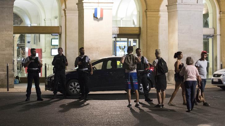 Policía cierra estación de tren en Francia por supuesto incidente