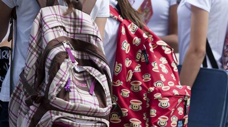 Exceso de peso en mochilas escolares ocasiona lesiones en la columna