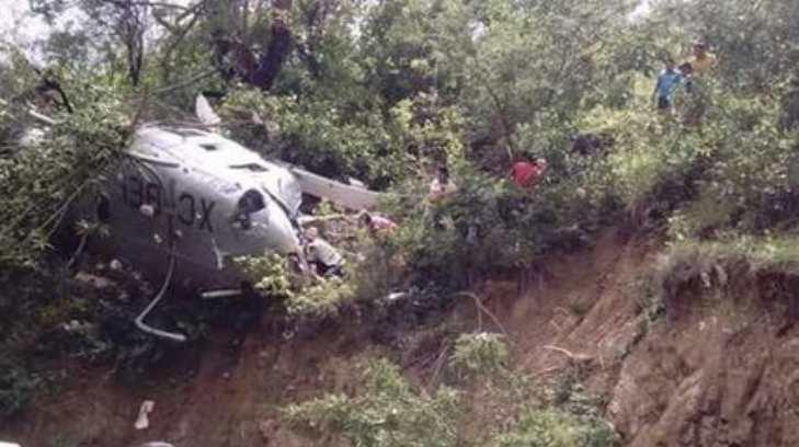 Cae helicóptero de la PGR que transportaba ayuda para Oaxaca