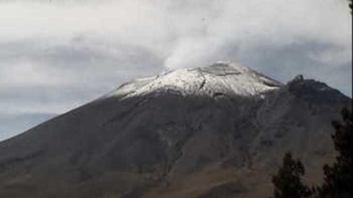 Popocatépetl mantienen actividad sin incremento significativo
