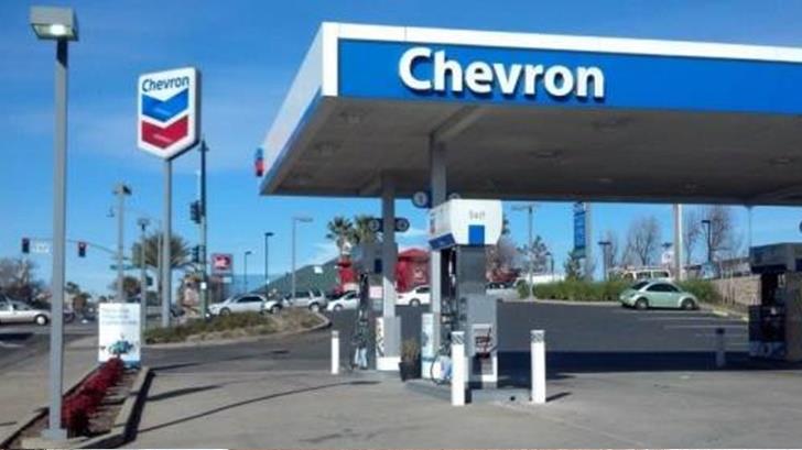 Siguen los gasolinazos en Chevron... suman 4 en 45 días