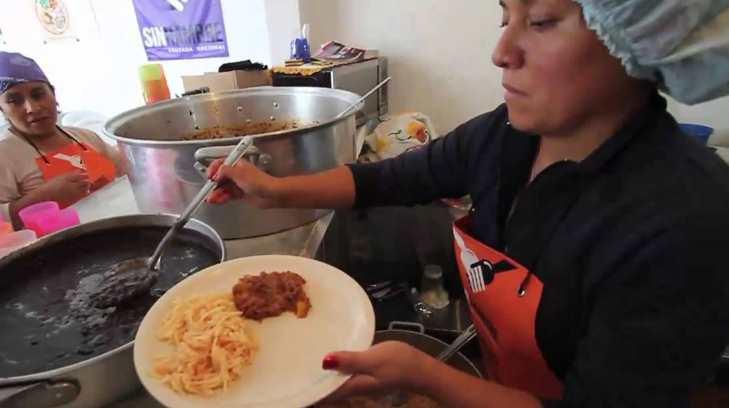 Comedores comunitarios benefician a ocho mil personas diariamente en Sonora