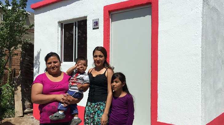 Cuartos rosas mejoran calidad de vida de familias sonorenses, dice Elia Sallard