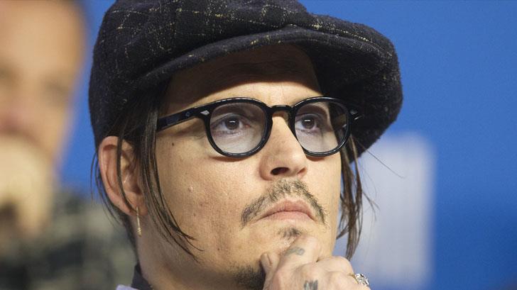 Johnny Depp presenta demanda por 30 mdd contra representante legal