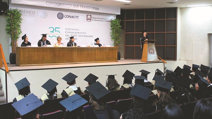 Concluyen 42 alumnos sus estudios de posgrado en el CIAD