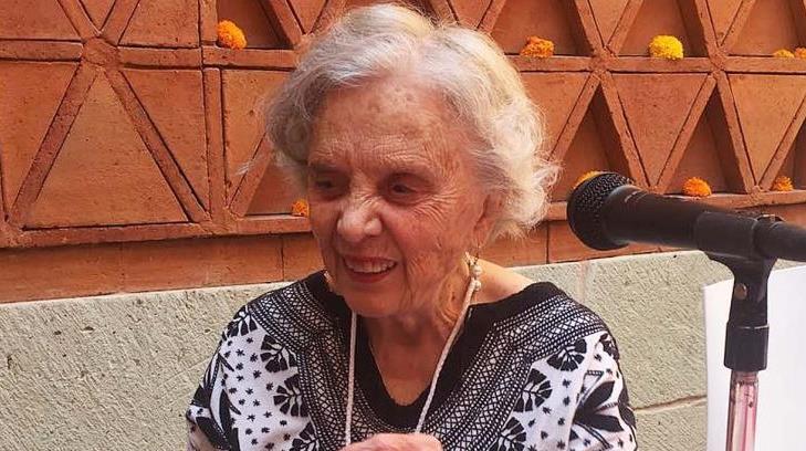 Elena Poniatowska recibe homenaje en la FIL Oaxaca