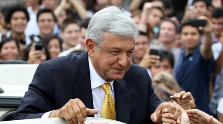 López Obrador inicia precampaña a la Presidencia en la Ciudad de México