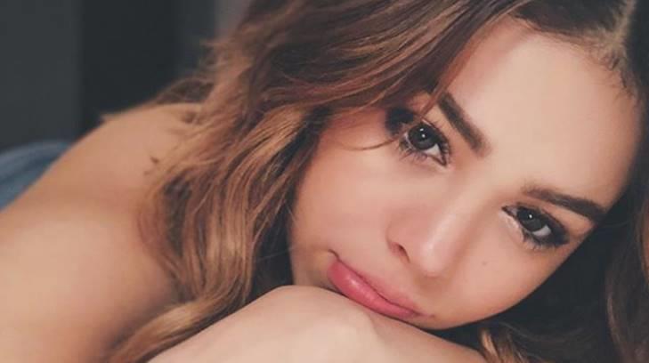 Danna Paola luce sexy escote en su cuenta de Instagram