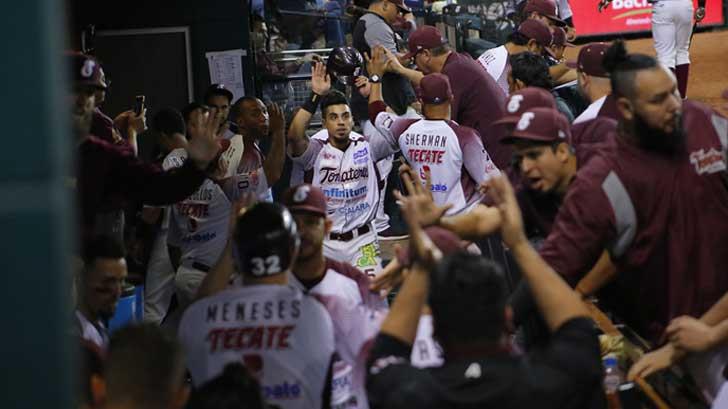 Venados de Mazatlán y Tomateros de Culiacán se llevan el quinto juego de la serie de playoff