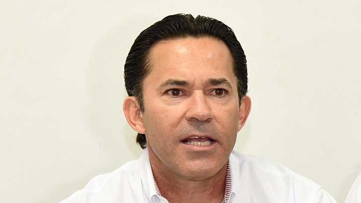 Carlos Rodríguez deja cargo en Desarrollo Social