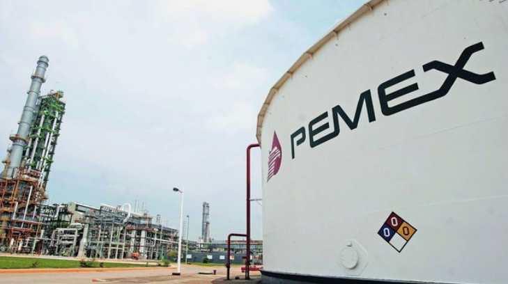 Pemex ofrece bonos por cuatro mil mdd