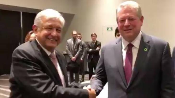 AMLO y Al Gore comparten puntos de vista sobre afectaciones del cambio climático