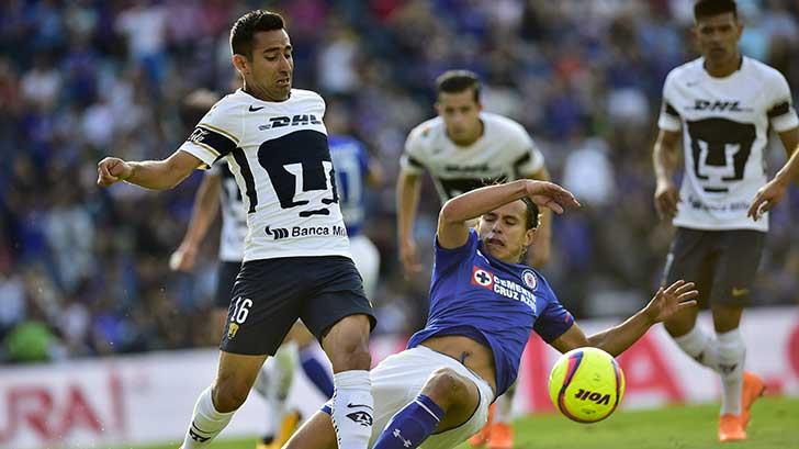 Cruz Azul volvió a las andadas y apenas salva el empate 1-1 con Pumas