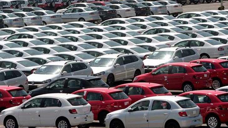 Venta de autos nuevos registra caída de 13.4% durante marzo