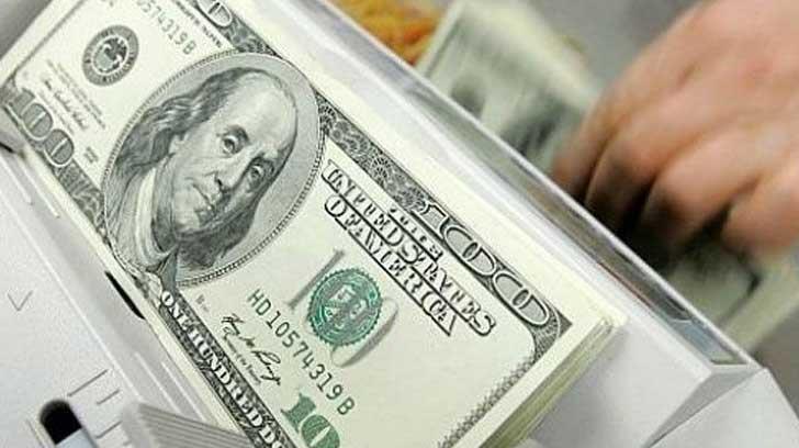 Incertidumbre comercial dispara dólar arriba de los 20 pesos