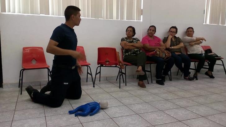 AUDIO | Bomberos de Navojoa imparten curso de primeros auxilios