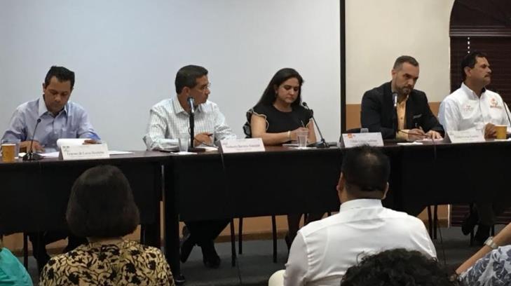 Inicia debate de candidatos a la alcaldía de Hermosillo en el Colson