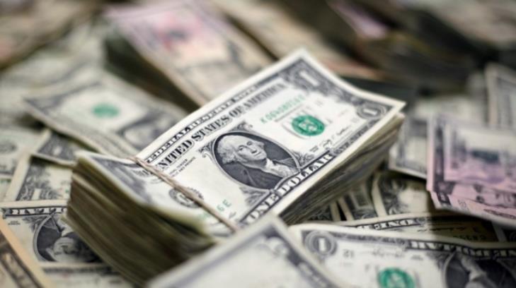 El dólar inicia  la semana en 20.35 pesos de venta en bancos