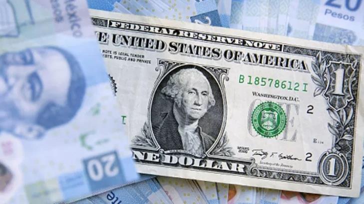 Dólar alcanza los 20.96 pesos de venta en bancos